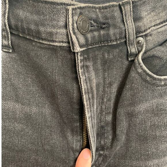 NEW Everlane The Cheeky Bootcut Jean in Washed Black - Picture 6 of 10